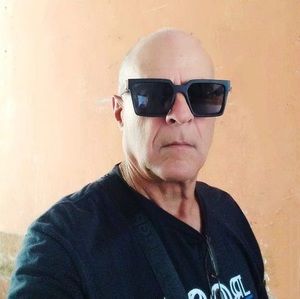 Meet your Posher, Ángel ramon